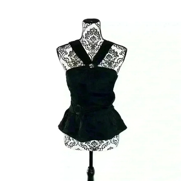 Hutch Design Versi Black Halter Top - Picture 2 of 14